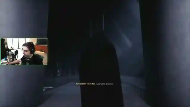 exploring-customization-and-combat-shrouds-solo-adventure-in-a-new-game-server