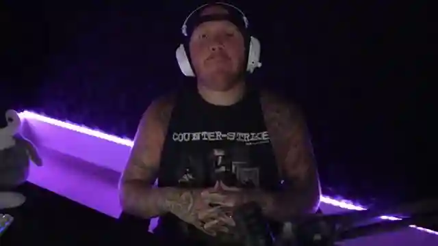 timthetatmans-epic-one-chest-challenge-thrills-and-camaraderie-in-verdansk