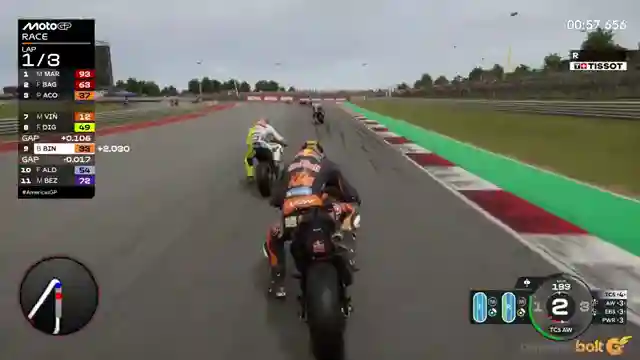 moto-gp25-realistic-racing-experience-with-improved-ai-and-deep-customization